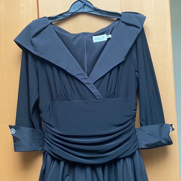 Stunning gown/dress by Eliza J. Worn once, like new! - Picture 2 of 5